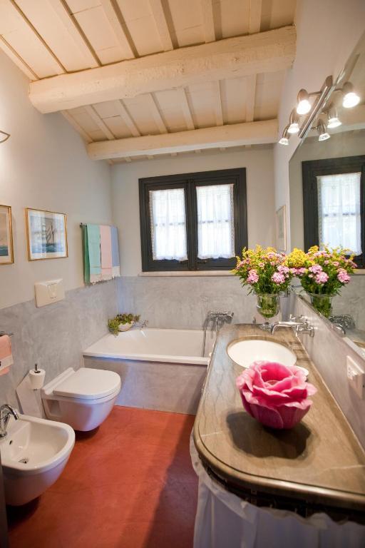 Baglio Sant'Andrea Bed & Breakfast Валдериче Стая снимка